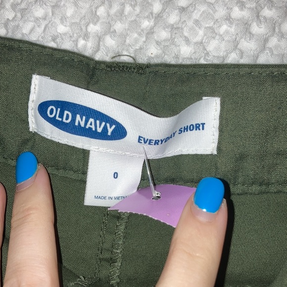 Shorts 🩳 - Picture 3 of 3